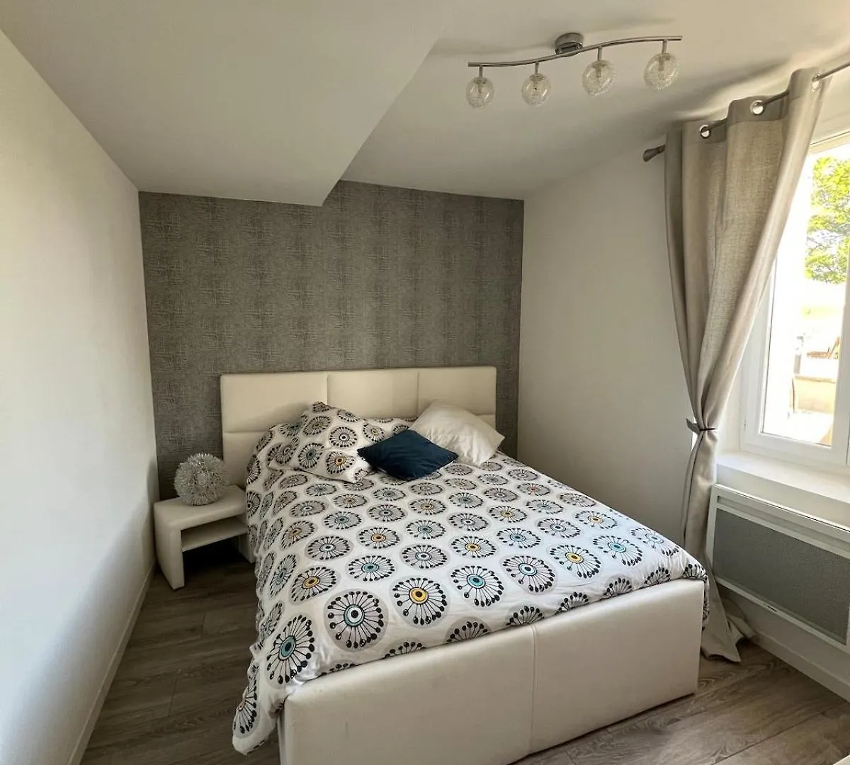 Parenthese Ensoleillee Villa Travaillan